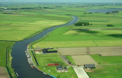 Video: Brekkenpolder aangesloten op glasvezel